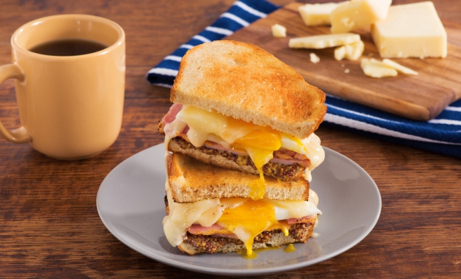Ultimate Grilled Cheese Breakfast Sandwich